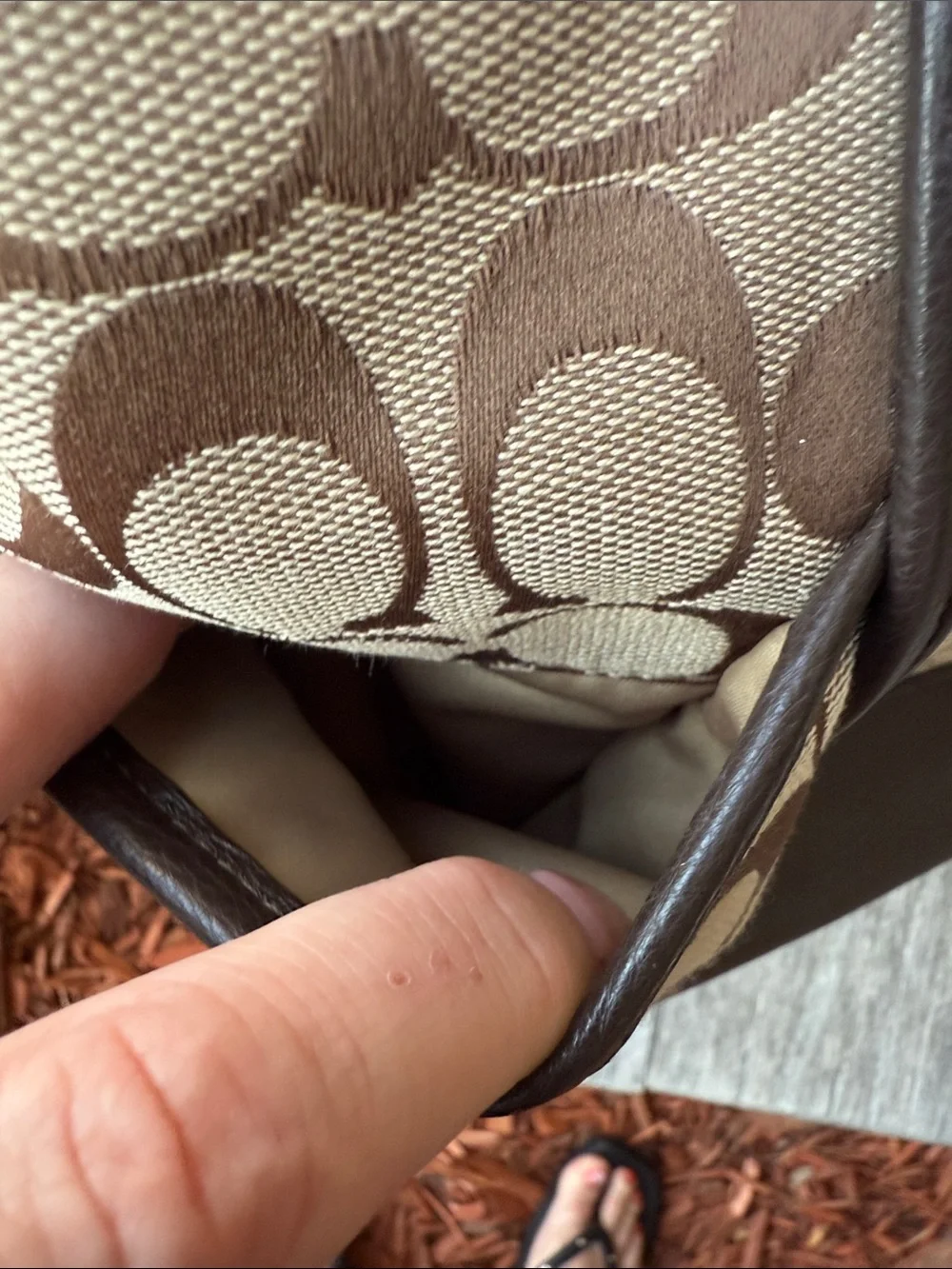 Coach Park Signature Carrie Tote 👜 w/Monogram canvas & dark brown leather trim